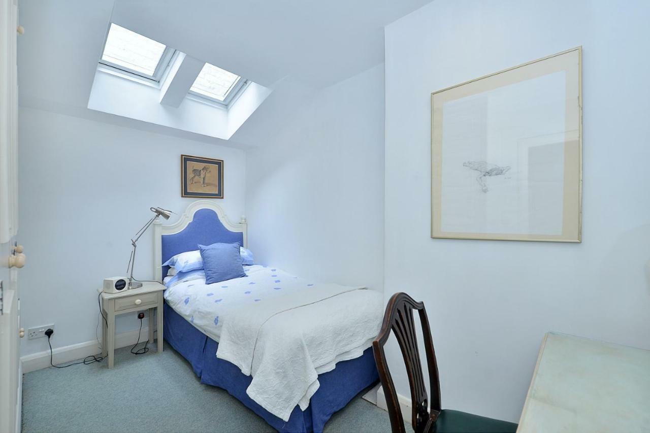 Ennismore Mews Londra Exterior foto